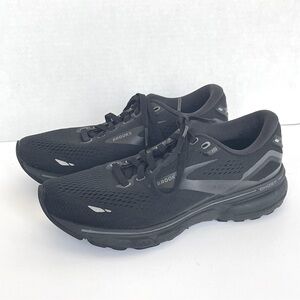 Brooks Women’s Black Ghost 15 Running Shoes Size 6